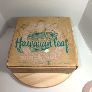 Hawaiian Leaf Snack 8 Piece Set Vintage